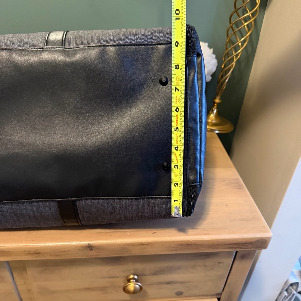 JENNI 3-in-1 Travel Garment Bag Duffel 50L Carry-On Suit Bag w/ Shoe Compartment - Picture 12 of 13